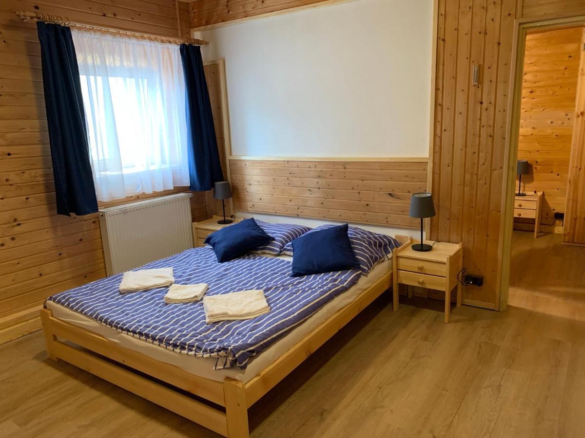 Penzion A Restaurace Vyhlidka Železná Ruda エクステリア 写真