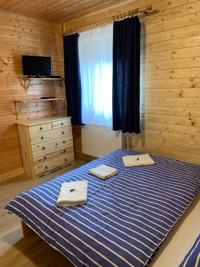 Penzion A Restaurace Vyhlidka Železná Ruda エクステリア 写真